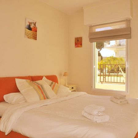 Stunning 2 Bed, 2 Bath Apt On The Cannes Sea Front Has Swimming Pool And Is A Secure Modern Building 464 Eksteriør bilde