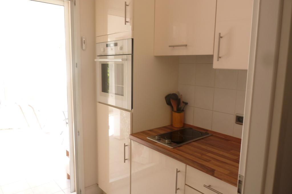 Stunning 2 Bed, 2 Bath Apt On The Cannes Sea Front Has Swimming Pool And Is A Secure Modern Building 464 Eksteriør bilde