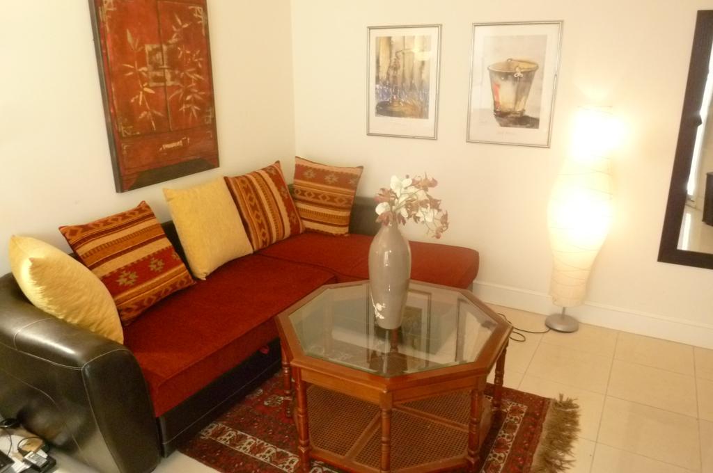 Stunning 2 Bed, 2 Bath Apt On The Cannes Sea Front Has Swimming Pool And Is A Secure Modern Building 464 Eksteriør bilde