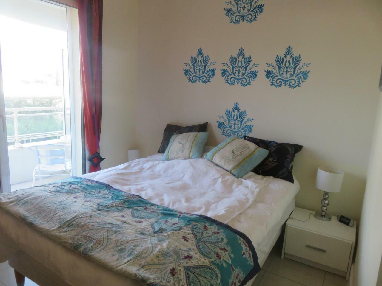 Stunning 2 Bed, 2 Bath Apt On The Cannes Sea Front Has Swimming Pool And Is A Secure Modern Building 464 Eksteriør bilde